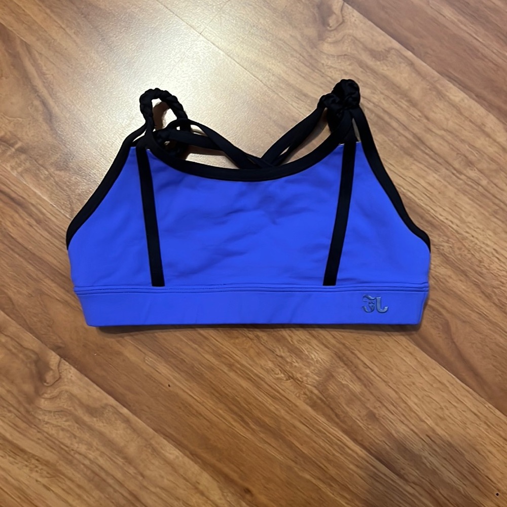 super cute dance sports bra